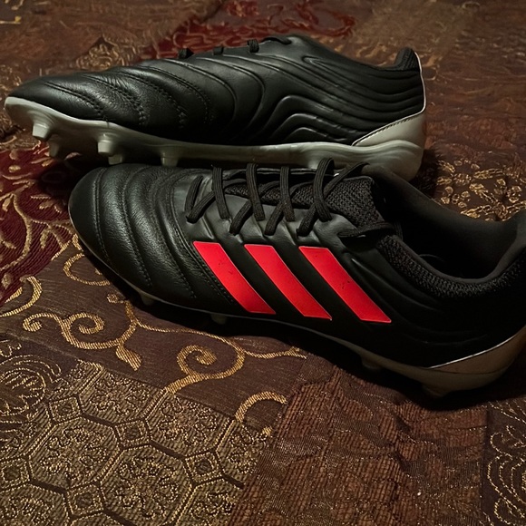 adidas football cleats three stripe life